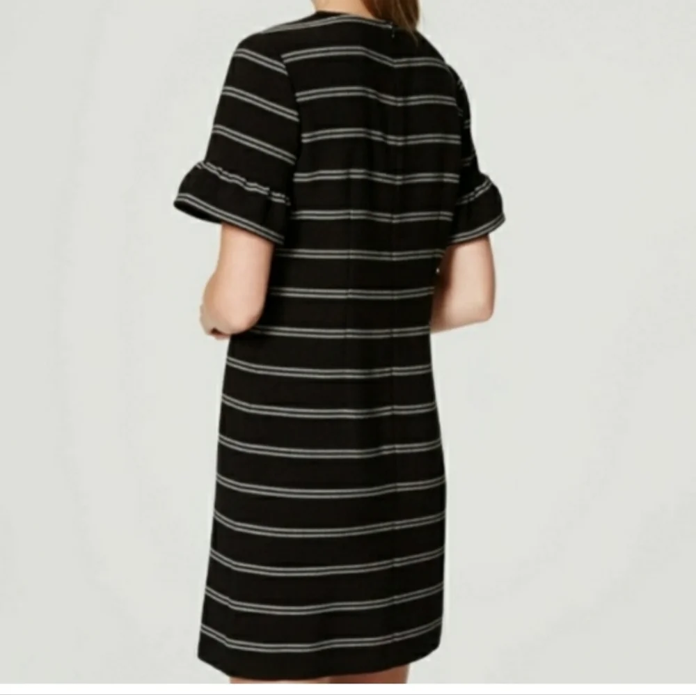 Ann Taylor Loft Black & White Striped Ruffle Sleeve Shift Dress Size 14 - Picture 2 of 7